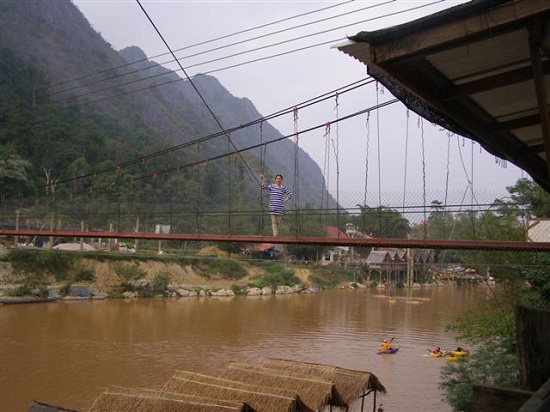 สพานข้ามแม่น้ำซอง